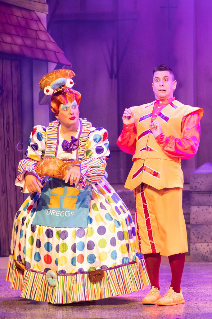 quality pantomime costumes for hire